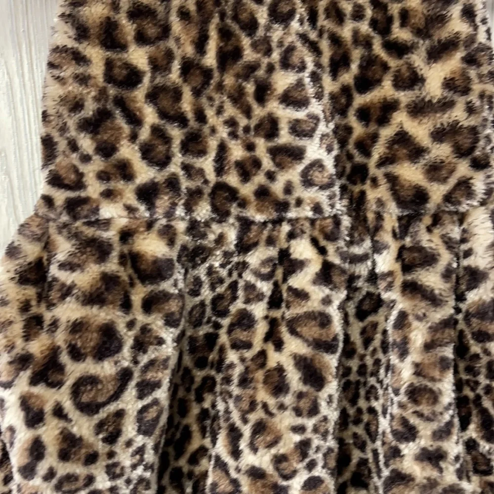 Little Lass Girl’s 18M Leopard Print Vest